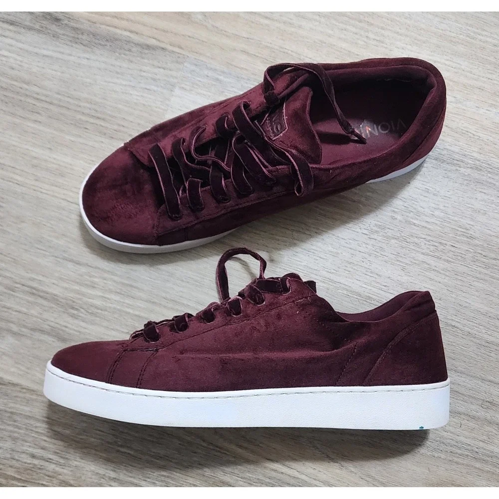 Vionic Women's Burgundy Velvet Suede Lace Up Sneakers Size 11